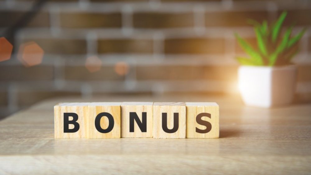 Изплатихме специални бонуси за четвъртото тримесечие на 2023 г.